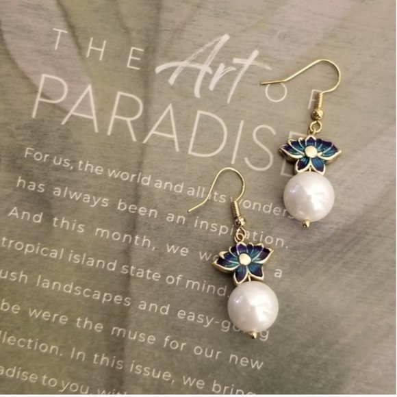 NEW Spiritual Lotus Flower Earrings - Picture 7 of 14